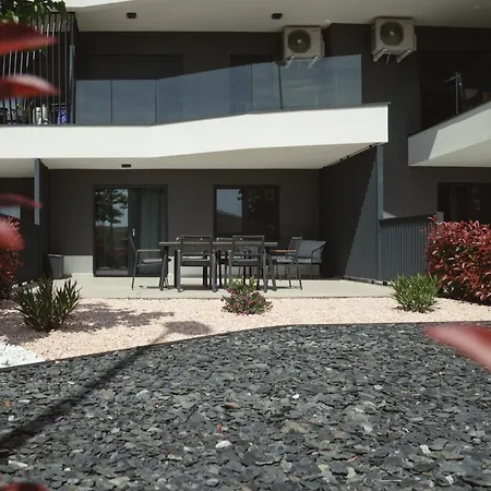 Stella's Garden Apartman Umag