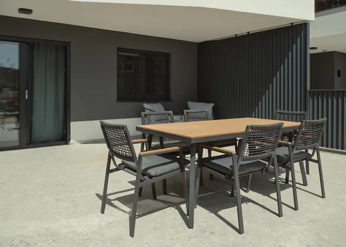 Stella's Garden Apartman *